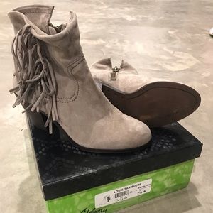 Sam Edelman Louie Tan Suede bootie 7.5 NEW